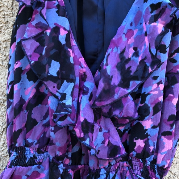 Charlie Jade Silk Dress - Picture 3 of 5